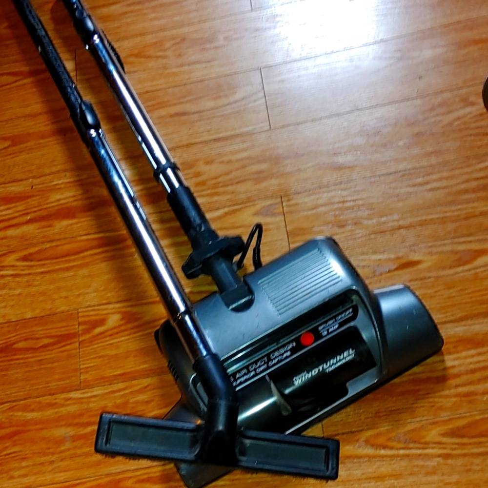 Hoover Central Vac WindTunnel beater bar spins